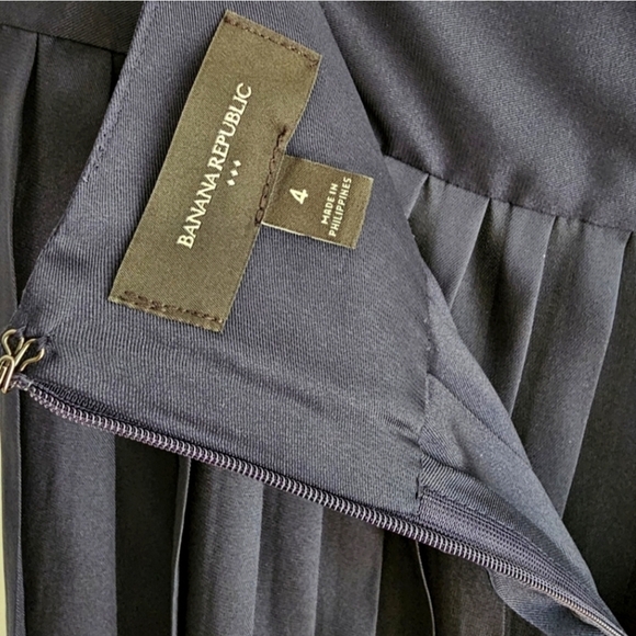 Banana Republic Navy Blue Satin Pleated Midi Skirt - Picture 7 of 16